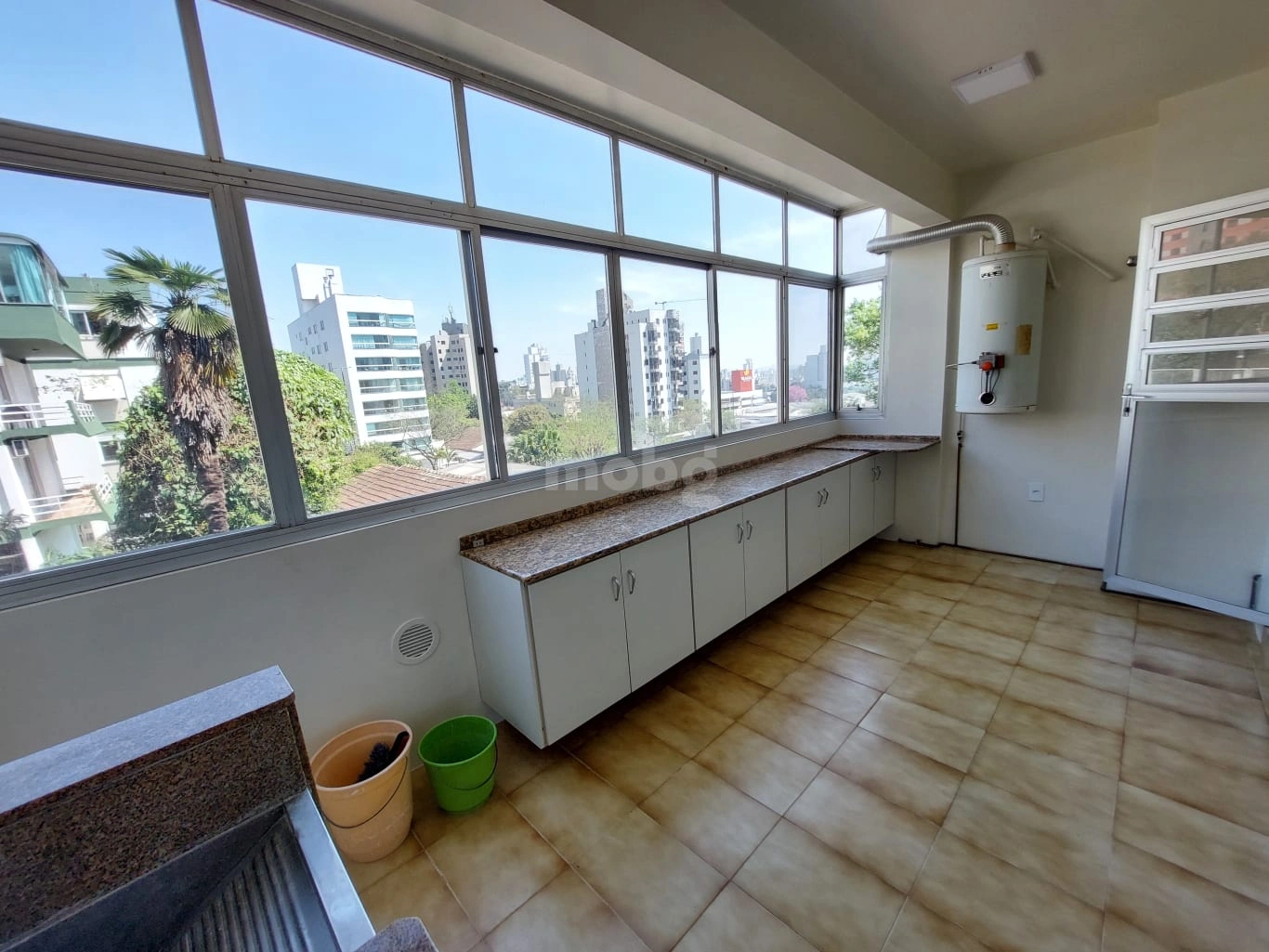 Apartamento para alugar com 4 quartos