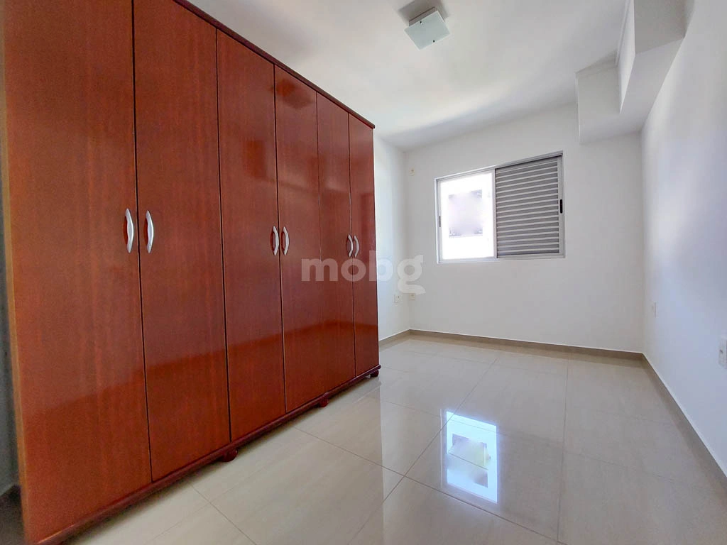 Apartamento para alugar com 4 quartos