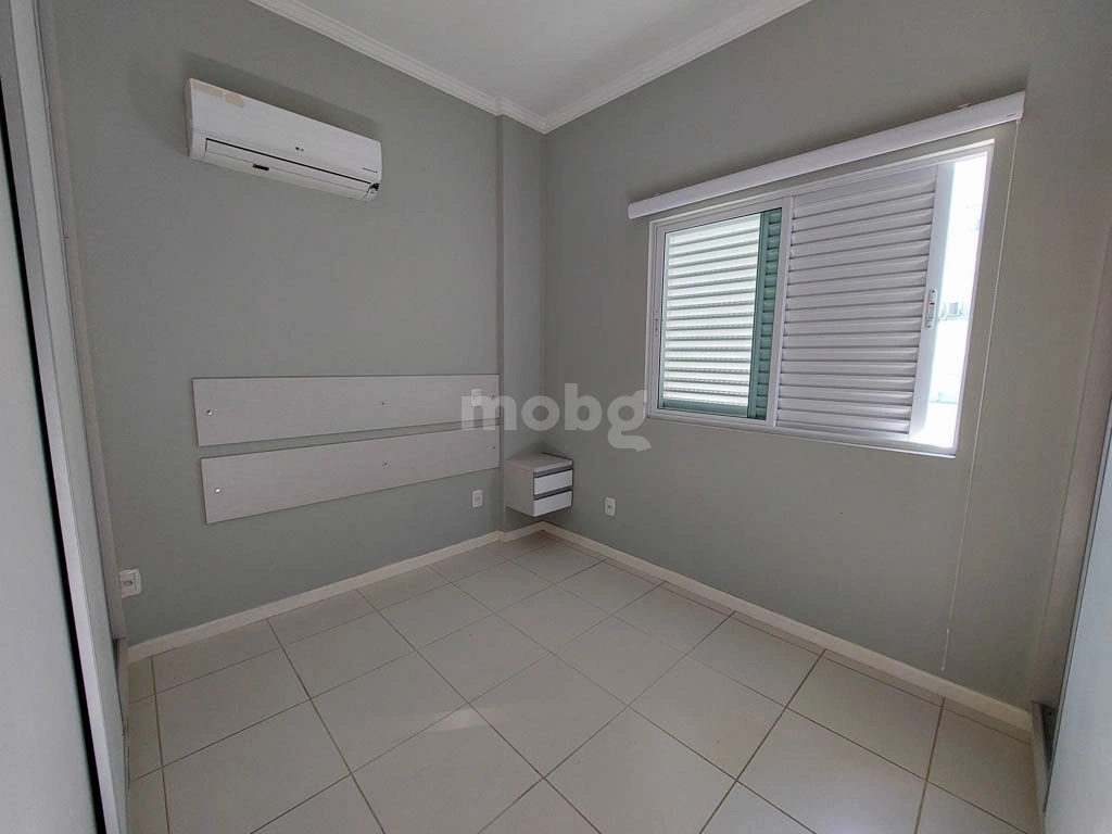 Apartamento para alugar com 2 quartos