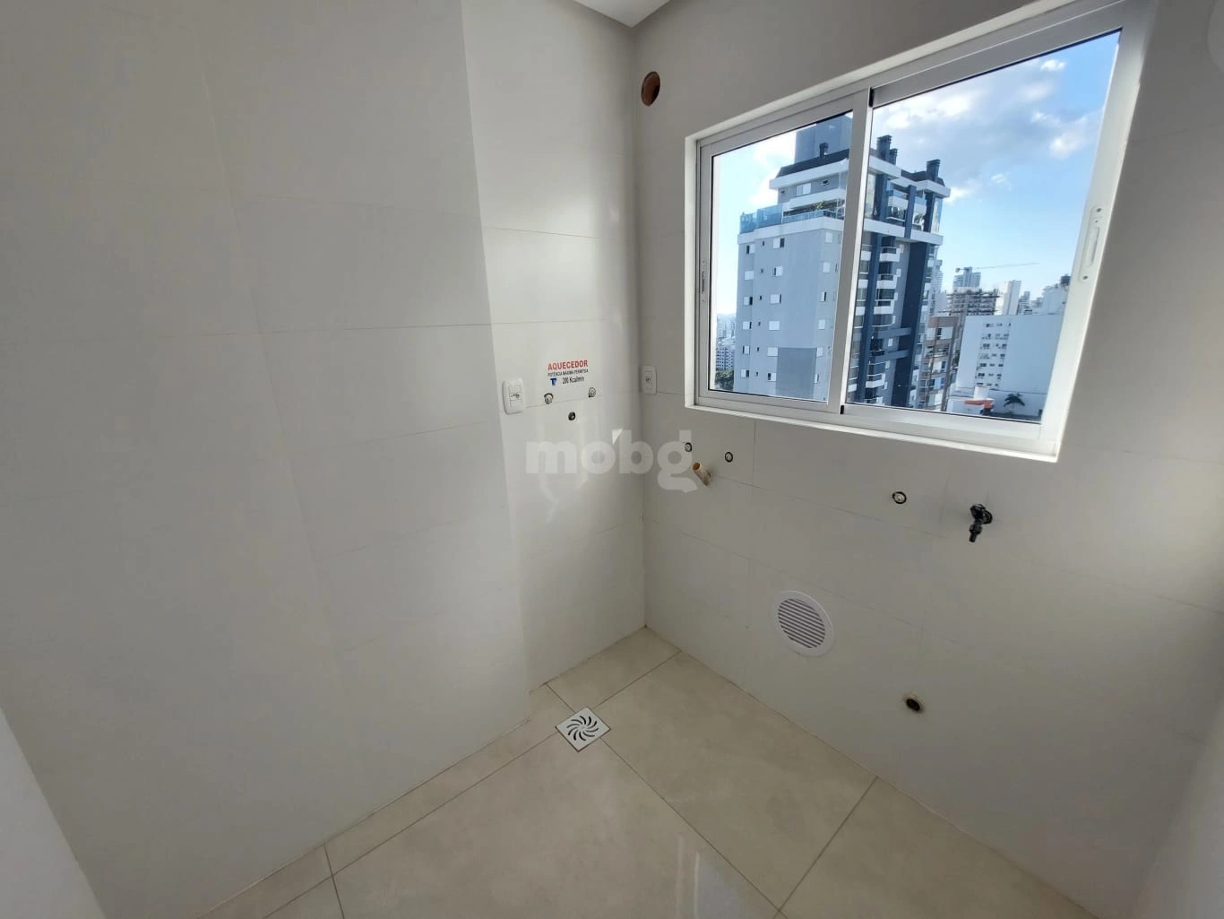 Apartamento para alugar com 3 quartos