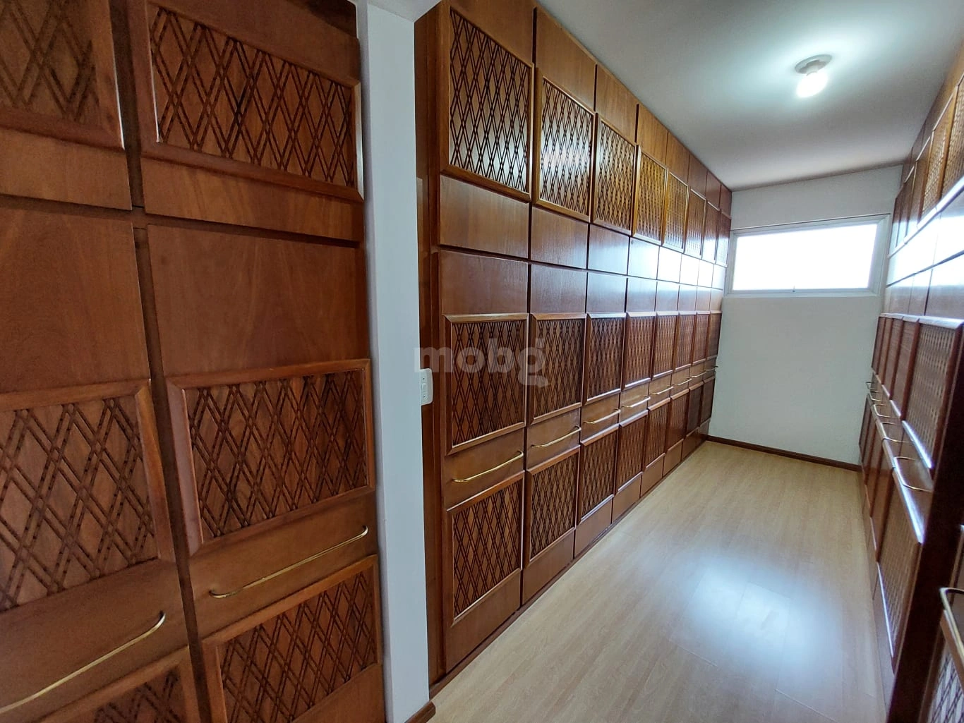 Apartamento para alugar com 4 quartos