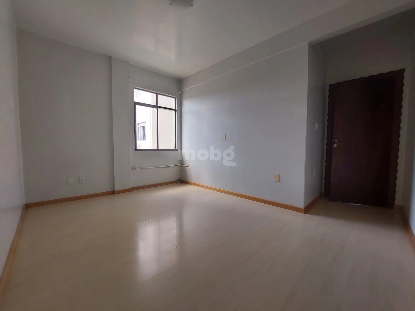 Apartamento para alugar com 4 quartos