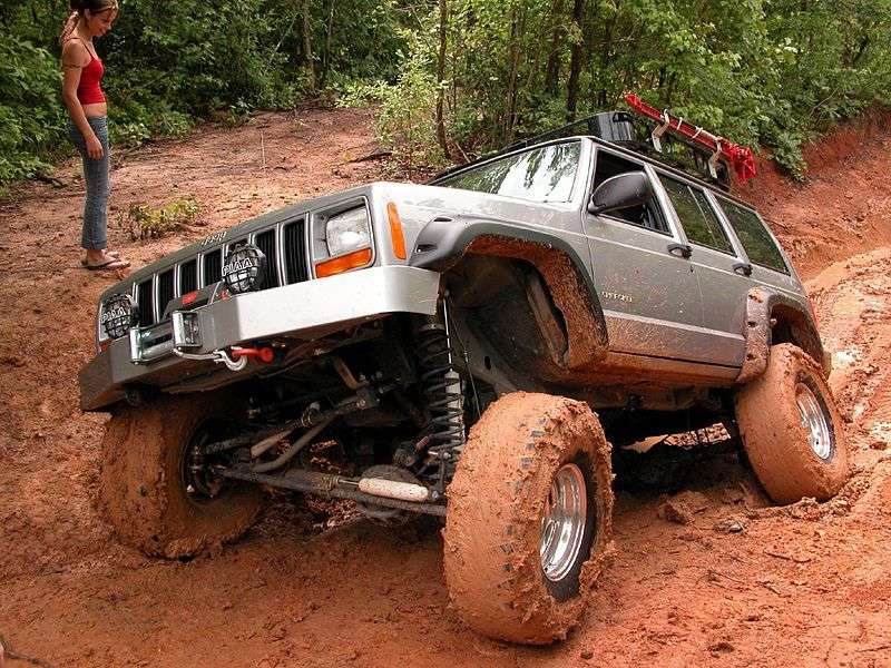 jeep cherokee offroad 