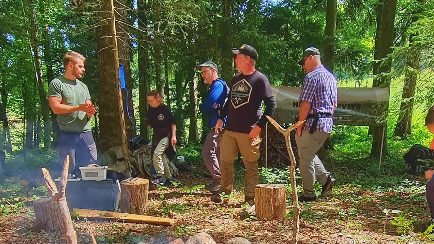 HowtoSurvive-outdoor-school-Beitragsbild1.jpg