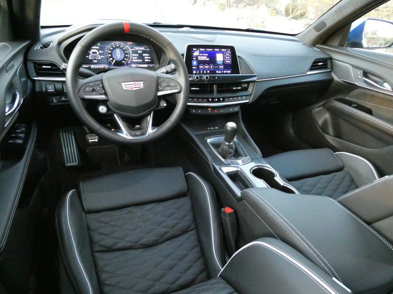 cadillac 2022 ats interior