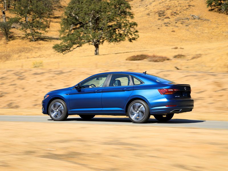 2019 Volkswagen Arteon vs. Passat vs. Jetta: Which is for you? | Autobytel