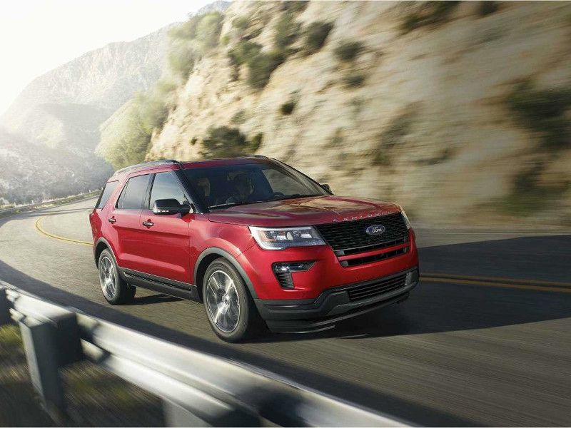 2018 Ford Explorer Sport driving ・  Photo by Ford 