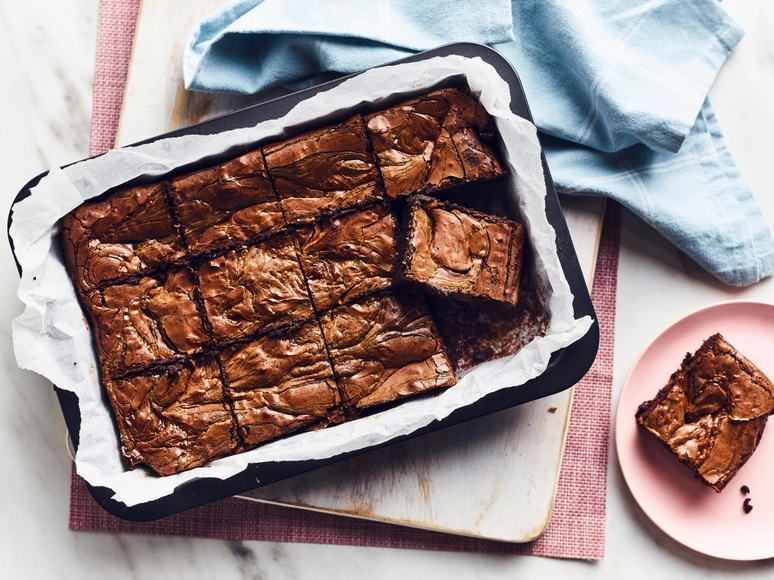Brownie & Traybake Recipes Dr. Oetker