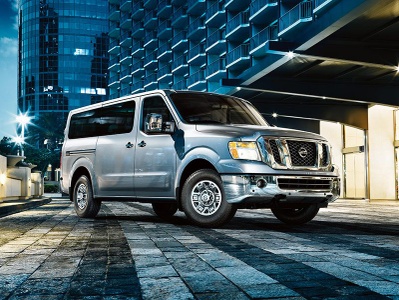 Best 8 hot sale passenger vans