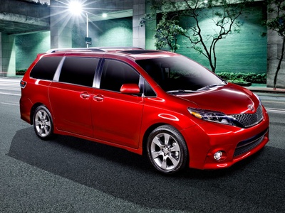 Best 8 Passenger Vans Car