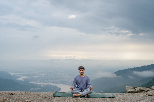 Sukhasana (Easy Seated Pose) Sukhasana (Easy Seated Pose)