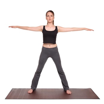  Utthita Tadasana (Five Pointed Star Pose)