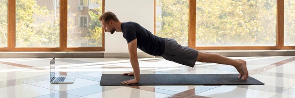 Phalakasana (Plank Pose) Phalakasana (Plank Pose)