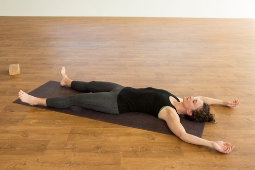 Interested in starting a Hatha yoga practice? 10 tips to get started!