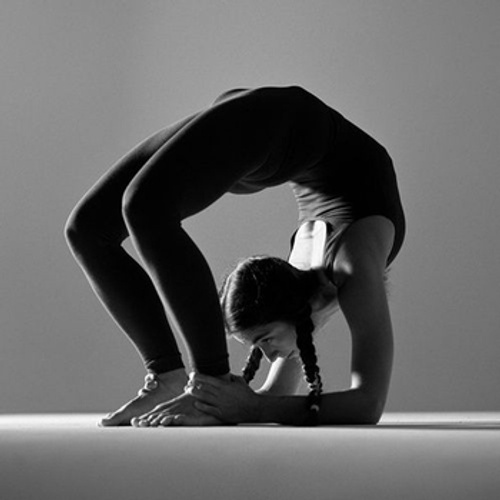 Chakra Bandhasana (Bound Wheel Pose)