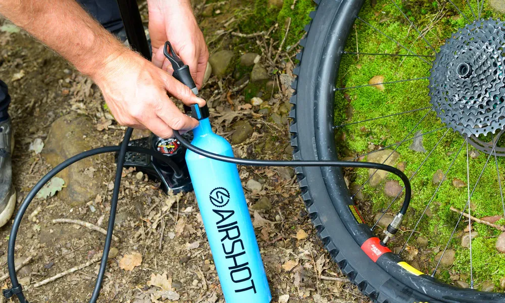 airshot tubeless tyre inflator 