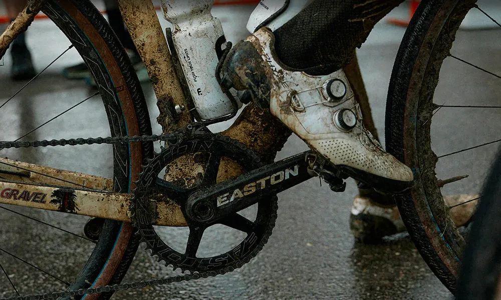 easton chainset on muddy gravel bike