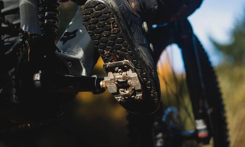 close up on an spd pedal and cleat