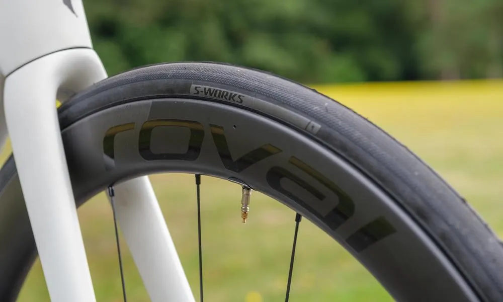 close up of a roval road wheel