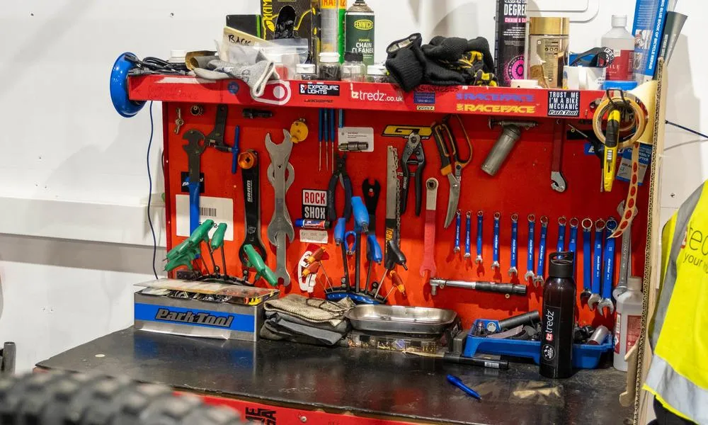 Work bench in a workshop