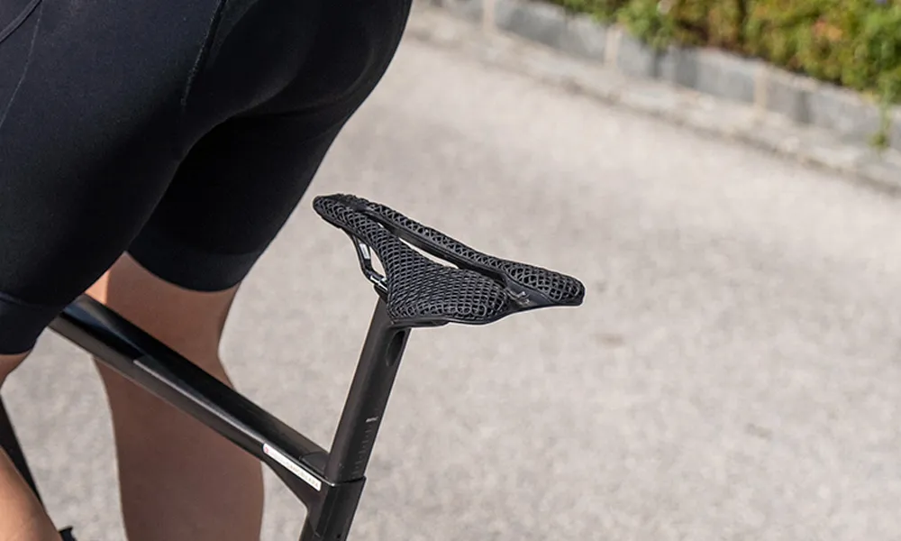 selle italia road bike saddle