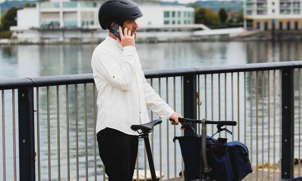 cyclist talking on their phone