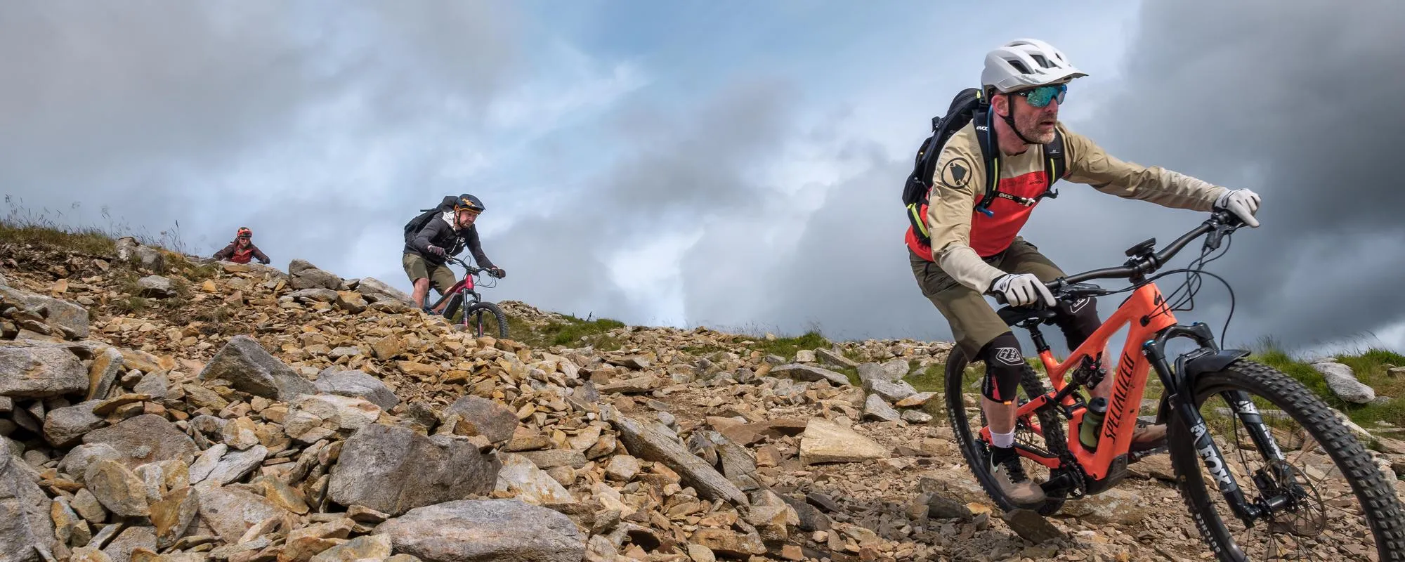 Descending mountain on specialized wearing tifosi eyewear glasses