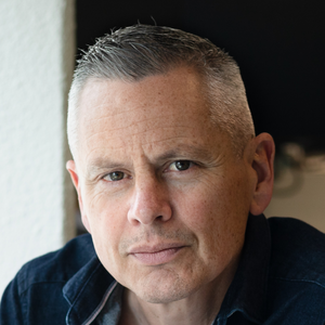 Portrait of Guyon Espiner