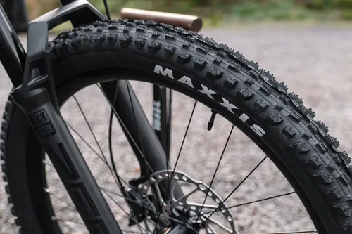 maxxis tyre on mountain bike