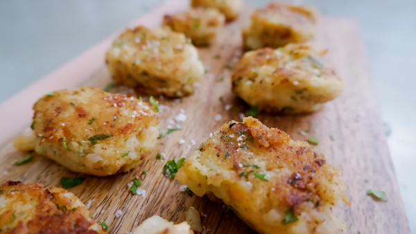 Mini Hot-smoked Salmon and Potato Cakes
