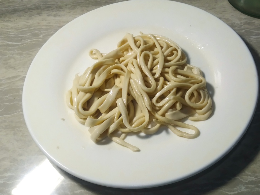 Hand Pulled Noodles (First Attempt!) - Chenmian 抻面a - Barefoot Chef ...