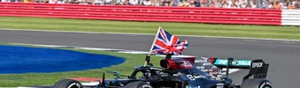 Hamilton versus Verstappen reaches fever pitch at sweltering Silverstone