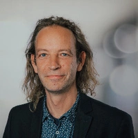 Prof. (apl.) Dr. Ulrich Hoeger  FB 10 - Institut für Molekulare  Physiologie - AG Stoecker