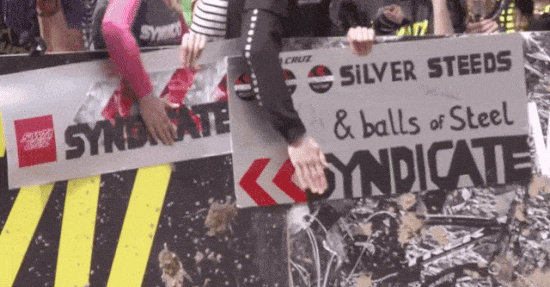 GIF: Product-Content-Syndication