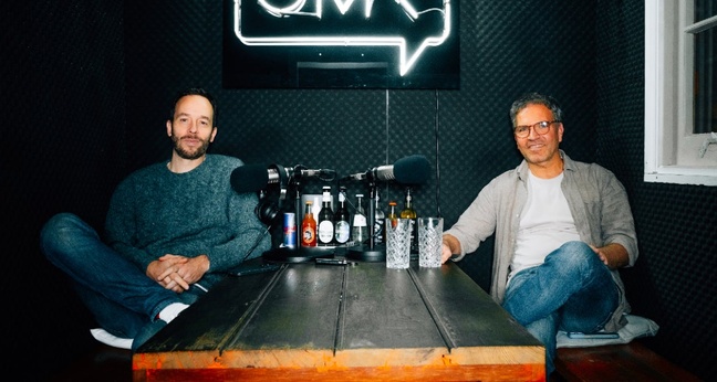 Philipp Westermeyer und Godo Röben trafen sich in Hamburg zur Aufnahme des Podcasts. Foto: OMR
