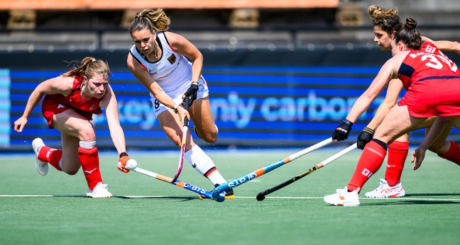 Hockey-Spielerin Anne Schröder bei Olympia in Paris.