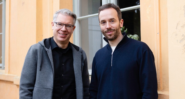 Investor Frank Thelen und OMR-Gründer Philipp Westermeyer trafen sich in Berlin zur Aufnahme.