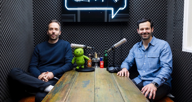 Philipp Westermeyer und Jan-Frederik Arnold nach der Aufnahme des OMR Podcasts