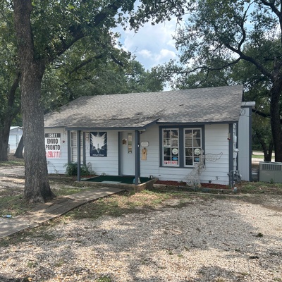 969 SF office Round Rock with Yard