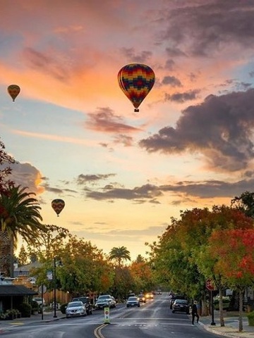 How Air Ballons over Yountville at sunset.