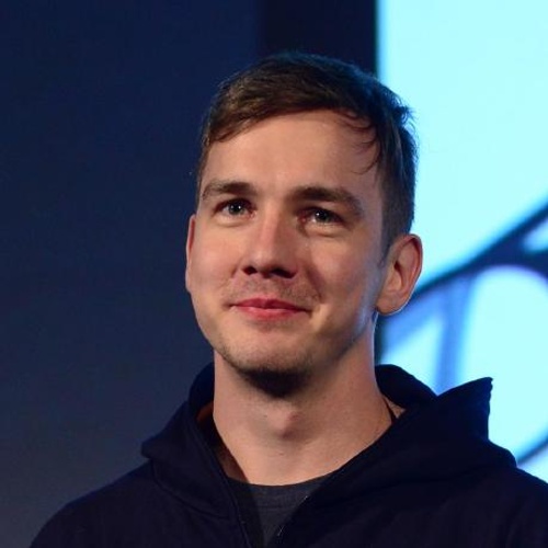  Oleg Šelajev
