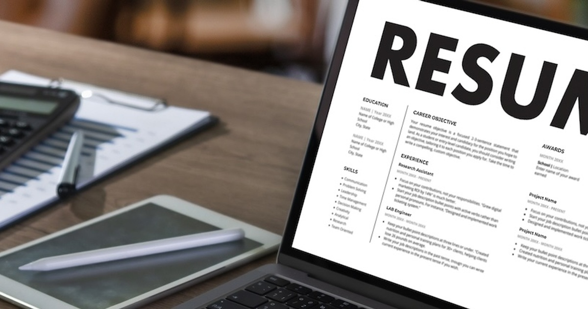 Boost Your Resume With These Action Words: Examples Included 