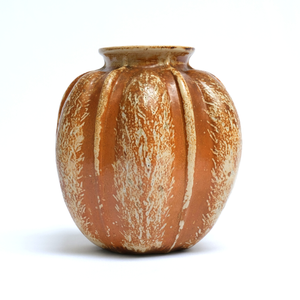 Photograph: Terracotta coloured gourd shaped pot, Martin Brothers, February 1901. KM 1476