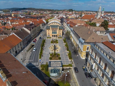 Az ezer éves hangulatú kastély is eladósorba került