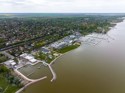 Újra jó a Velencei-tó környékén lakni - javul a vízminőség