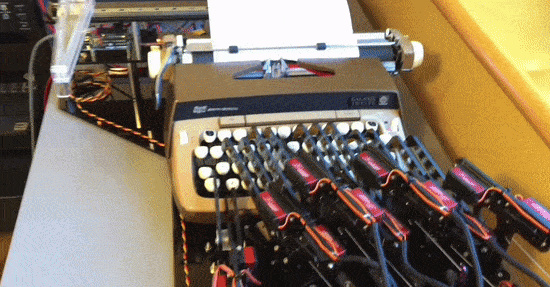 robotic_typewriter