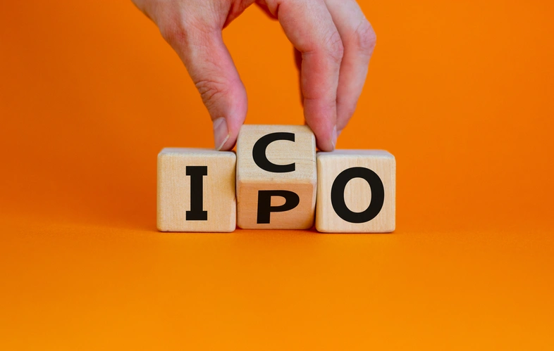 ICO vs IPO in crypto