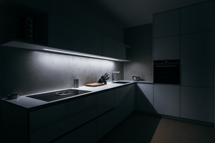 Éjszakai diszkréció a konyhában: így használd a sötét színeket újra és újra!