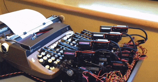 robotic_typewriter