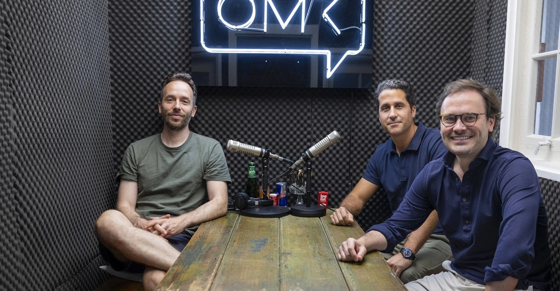 Malte Huffmann und Philipp Povel bei der OMR Podcast-Aufnahme